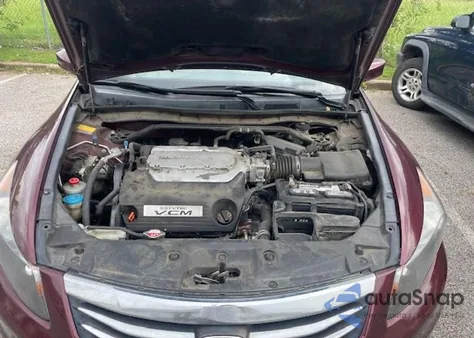 2011 Honda Accord Exl z USA, uszkodzony, nr VIN 1HGCP3F86BA001644